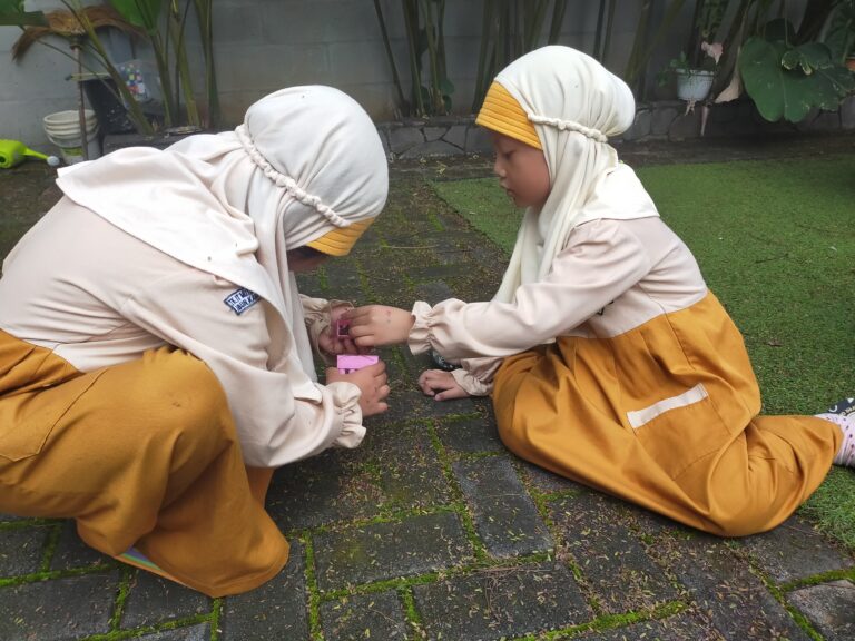 Dunia anak memang beda