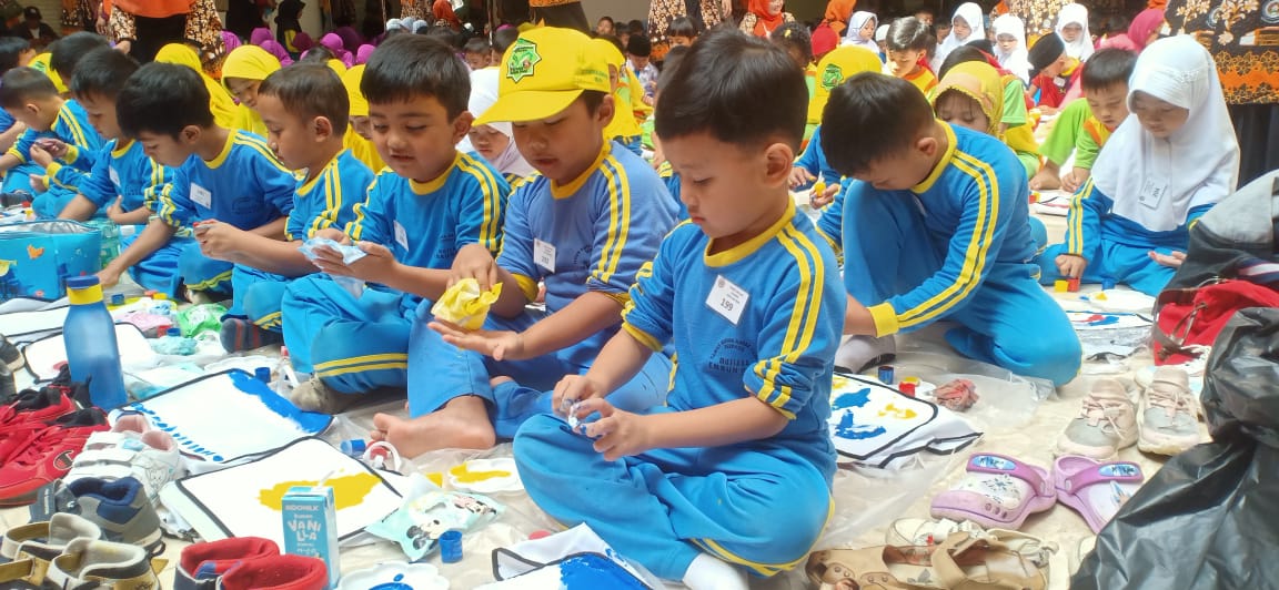 anak mandiri dan kreatif
