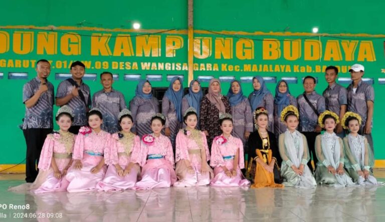 adcf20805ac74e80b99786717810e586