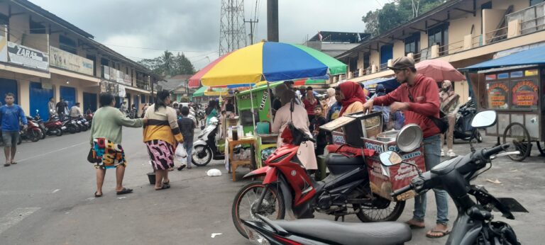 Pasar Ramadan Panawangan