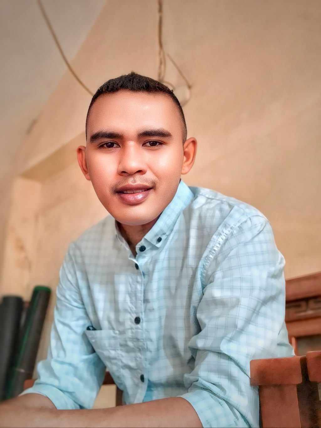 mencintai