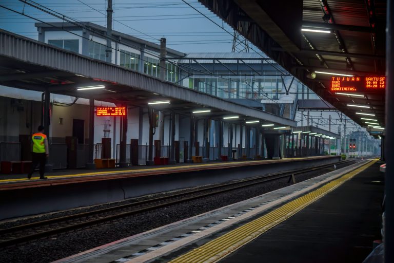 febrian-adi--JBI37QMaY4-unsplash