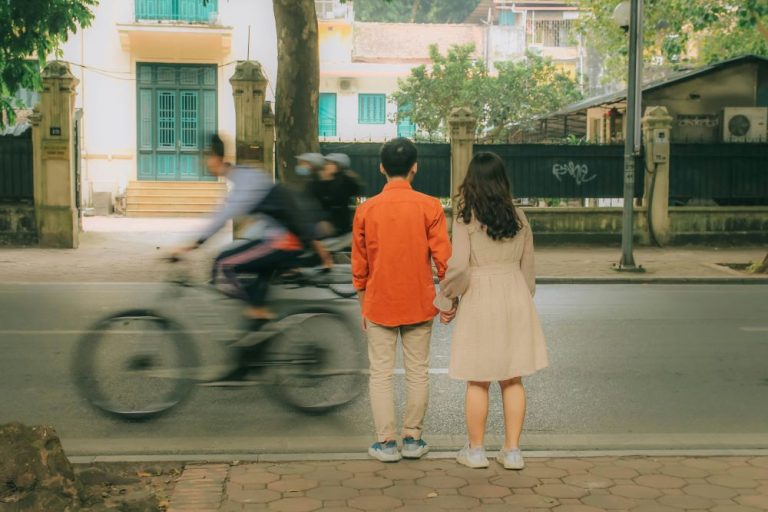 persahabatan murni