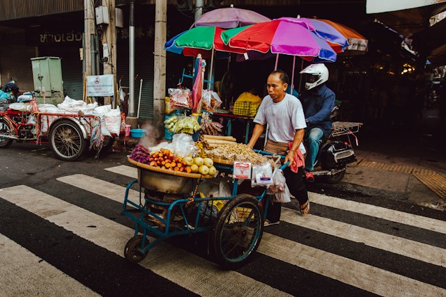 bisnis dan interaksi sosial